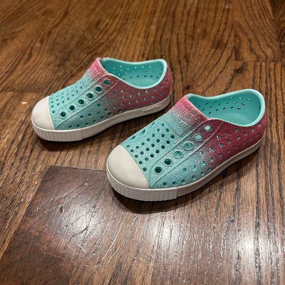 Native Jefferson Teal and Pink Slip-On Shoes